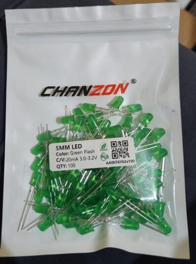 100pcs 5mm LED Diode Green Flash